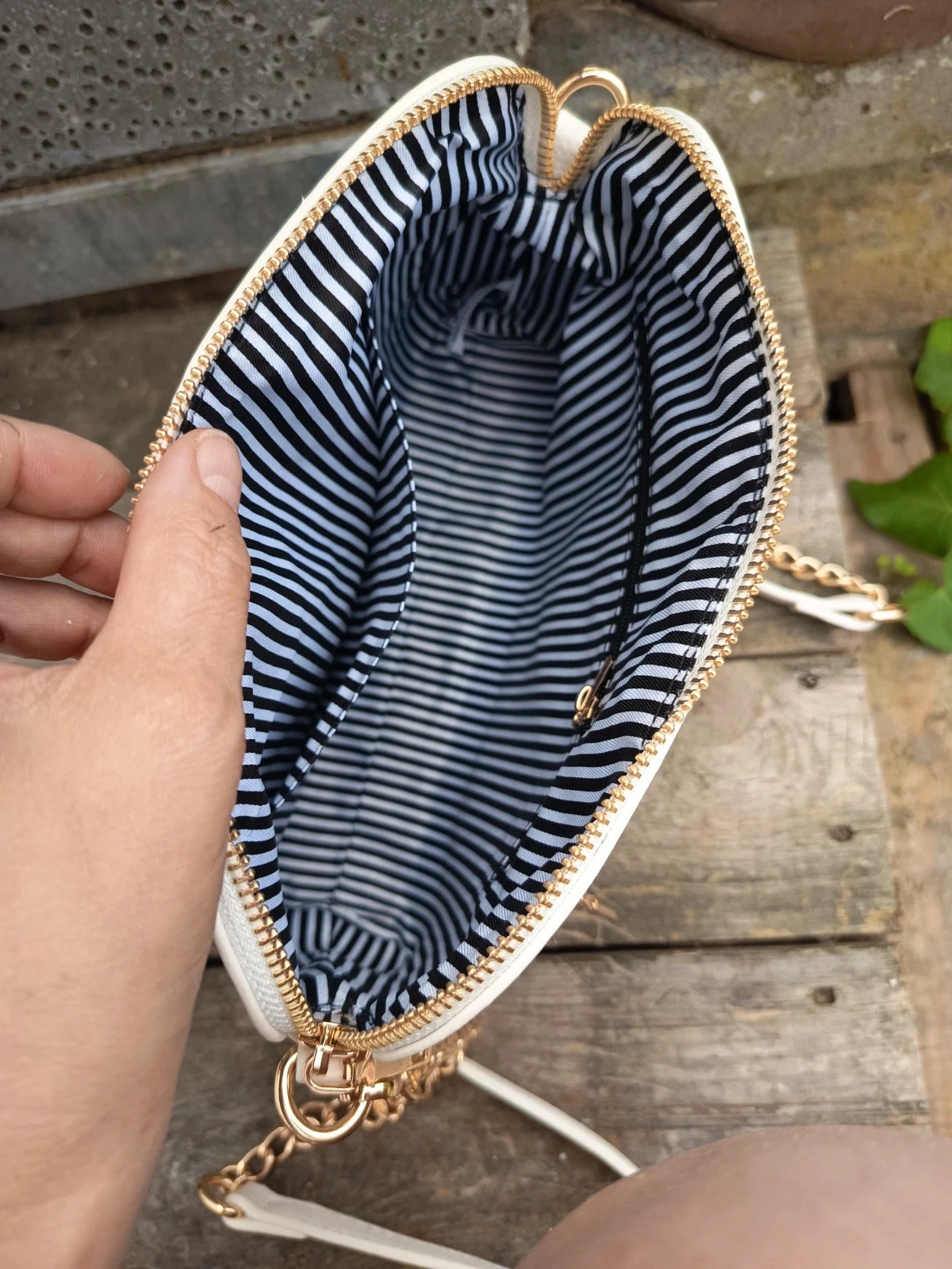 Hudson crossbody bag – photo 8
